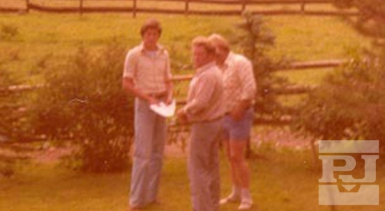 1976