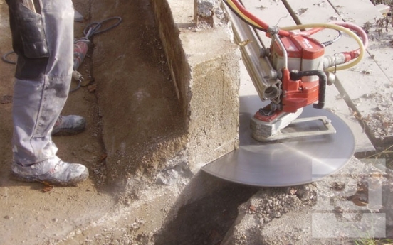 Betonschneidearabeiten